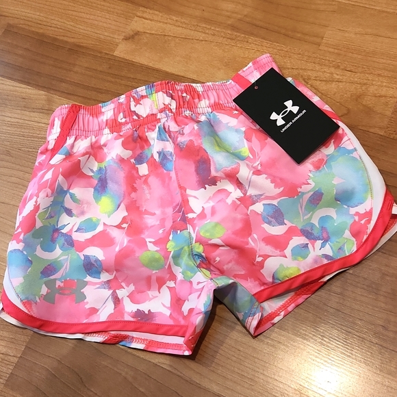 2 athletic shorts - Picture 5 of 7